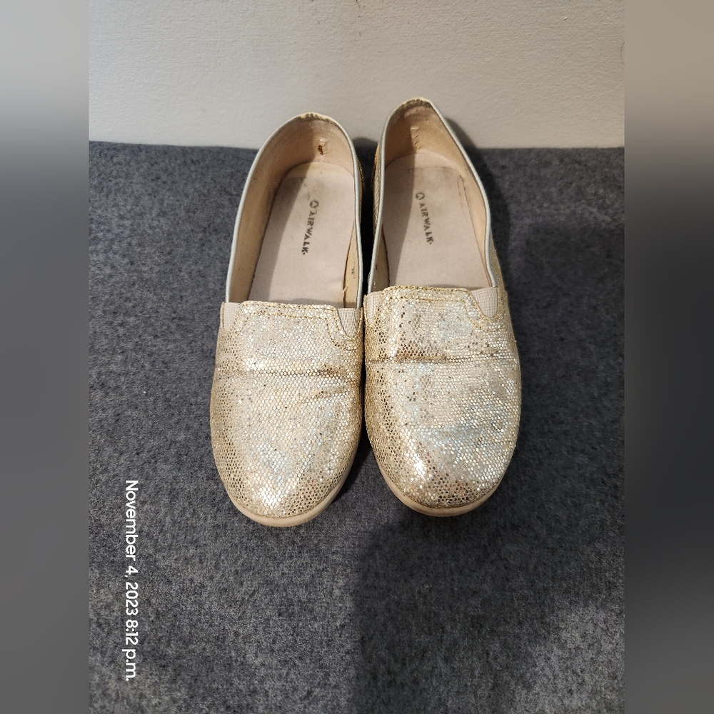 Size 5 sequined airwalk shoes